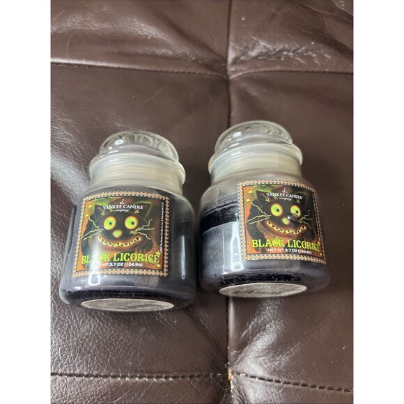 Yankee Candle 2 Halloween Black Licorice 3.7 OZ Mini 2002 Cat Label 1 New 1 Used - Picture 1 of 7